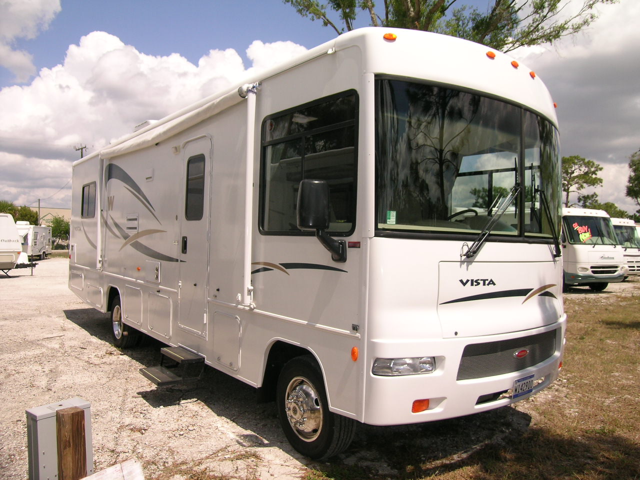 2007 Winnebago Vista